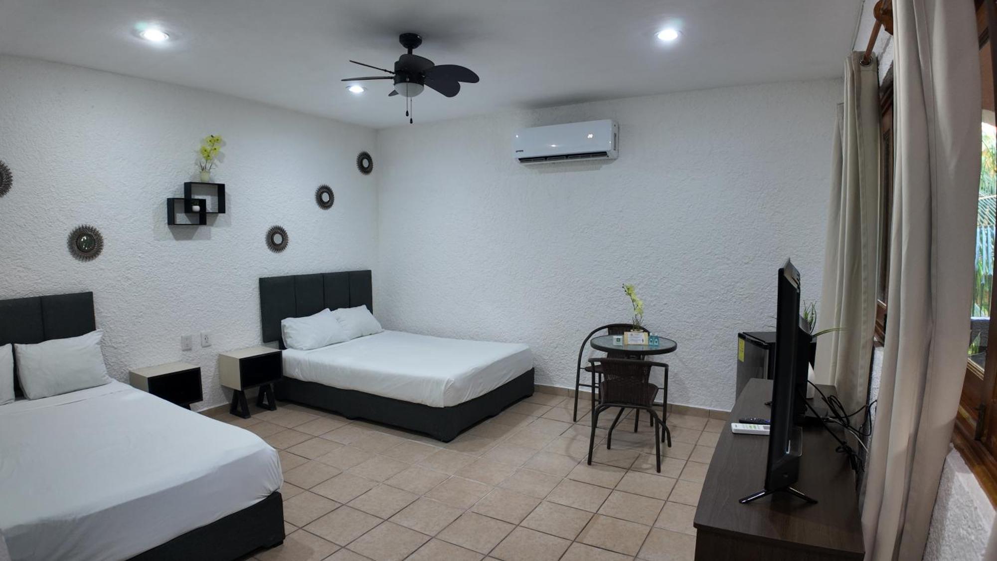 Hotel Bosque Caribe, 5Th Av. Zone Playa del Carmen Eksteriør bilde